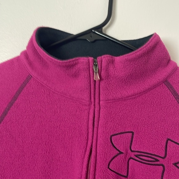 Under Armour Fleece Quarter-Zip Sweatshirt | Pink & Black | Size Medium - Picture 3 of 9